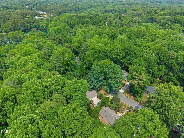 6719 Valley Lake Drive, Raleigh, NC 27612