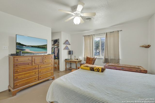 1080 Forest Trl, New Braunfels, TX 78132