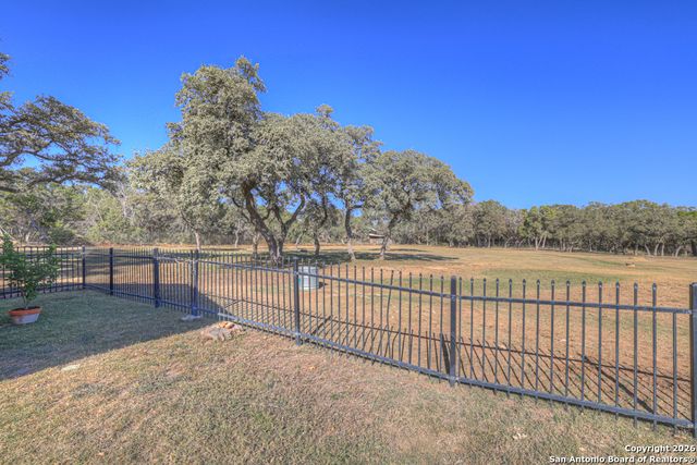 1080 Forest Trl, New Braunfels, TX 78132