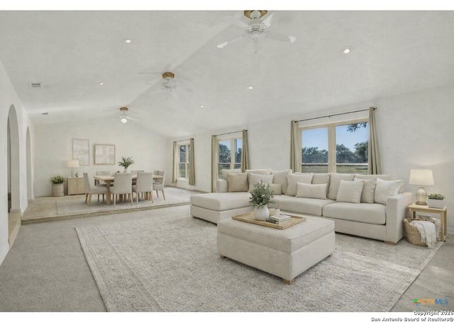 1080 Forest Trl, New Braunfels, TX 78132