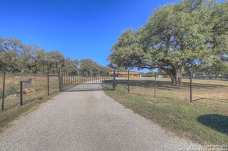 1080 Forest Trl, New Braunfels, TX 78132