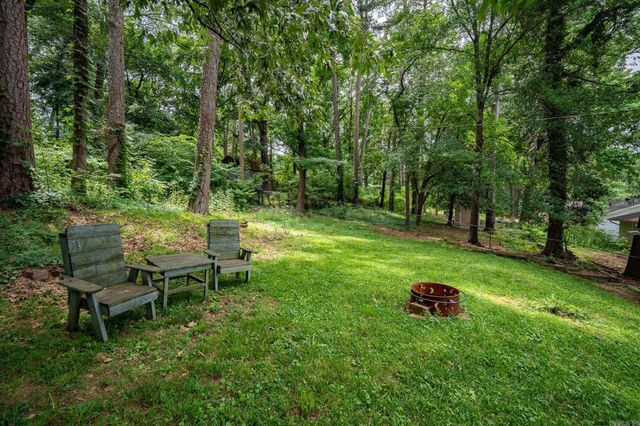 52 Berkshire Drive, Little Rock, AR 72204