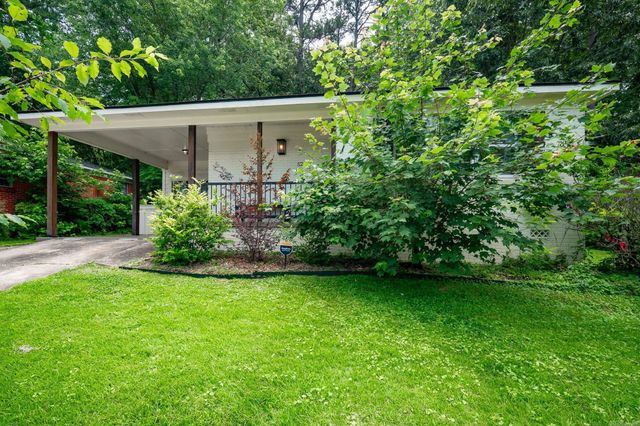 52 Berkshire Drive, Little Rock, AR 72204
