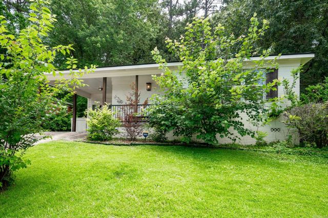 52 Berkshire Drive, Little Rock, AR 72204