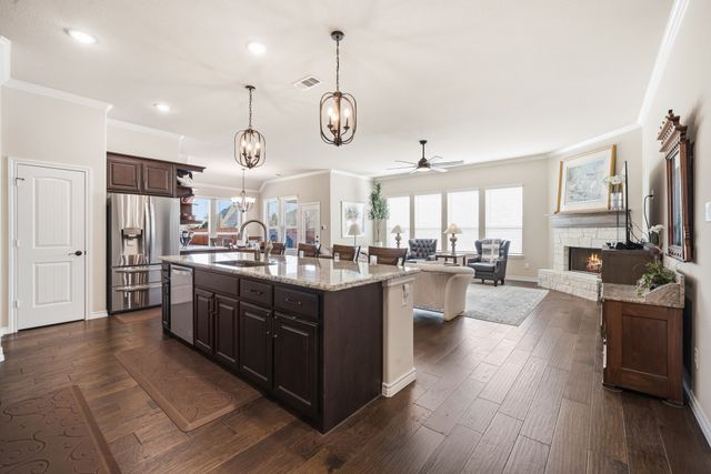 1858 Riviera Drive, Waxahachie, TX 75165