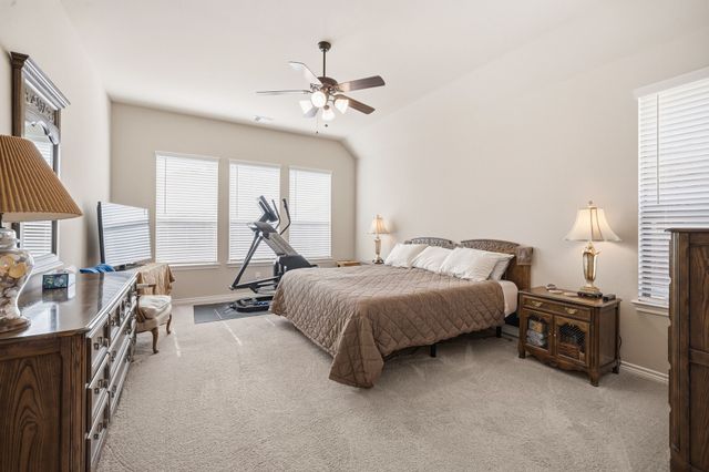 1858 Riviera Drive, Waxahachie, TX 75165