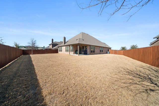 1858 Riviera Drive, Waxahachie, TX 75165