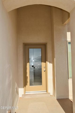 902 BROMYARD Drive, El Paso, TX 79928