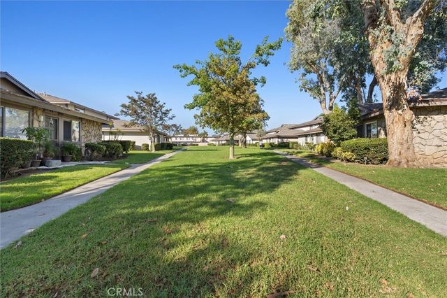 1723 Normandy D, Santa Ana, CA 92705
