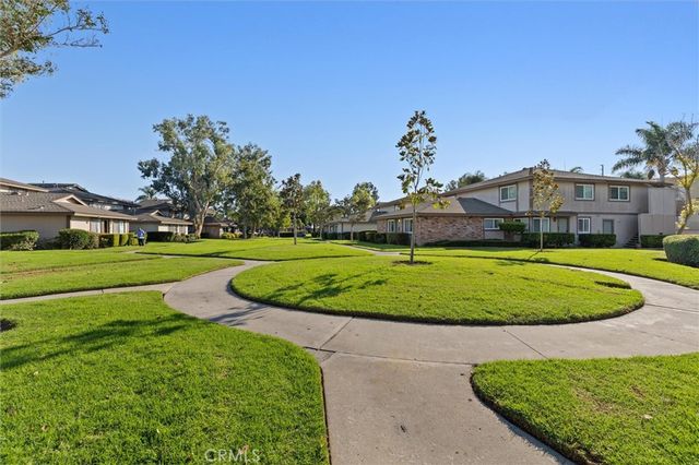 1723 Normandy D, Santa Ana, CA 92705