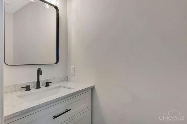 6510 Prestwick Court, Mason, OH 45040