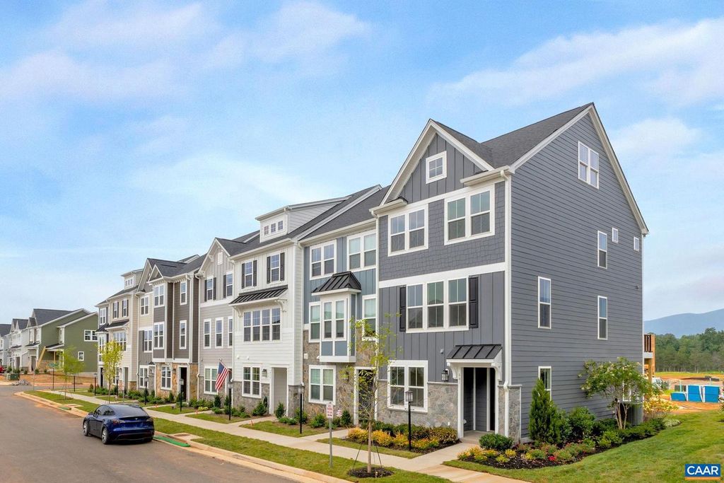 59A HILAH LN, Charlottesville, VA 22901