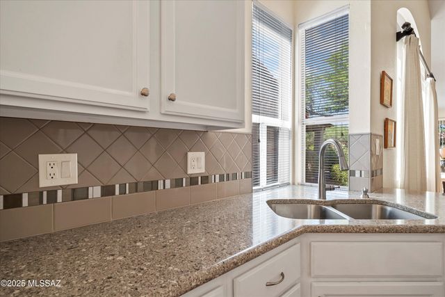 64324 E Wind Ridge Circle, Tucson, AZ 85739