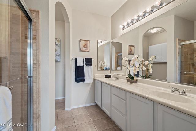 64324 E Wind Ridge Circle, Tucson, AZ 85739