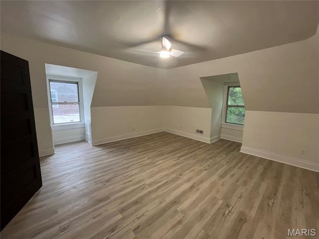 4667 Louisiana Avenue, St Louis, MO 63111