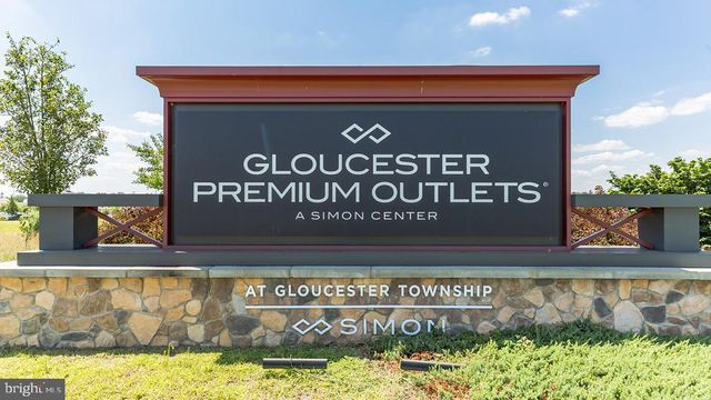 106 CLINTON ST, Sicklerville, NJ 08081