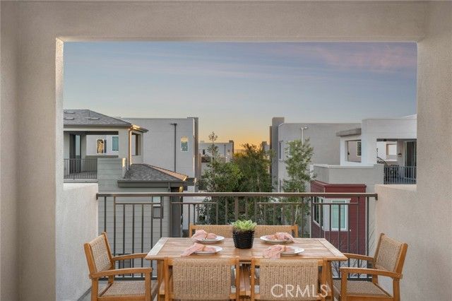 163 Tenor, Irvine, CA 92618