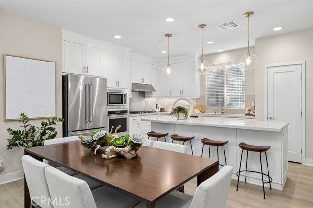 163 Tenor, Irvine, CA 92618