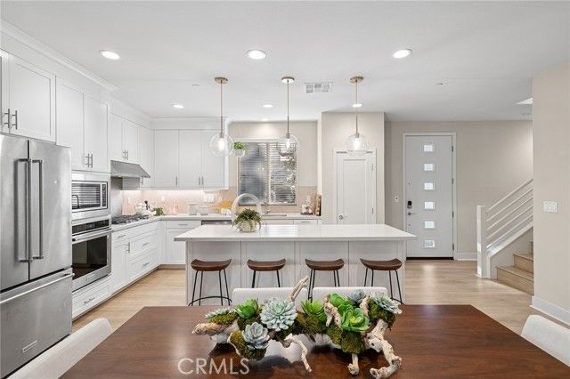 163 Tenor, Irvine, CA 92618