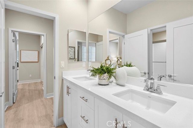 163 Tenor, Irvine, CA 92618