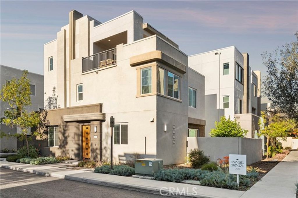 163 Tenor, Irvine, CA 92618