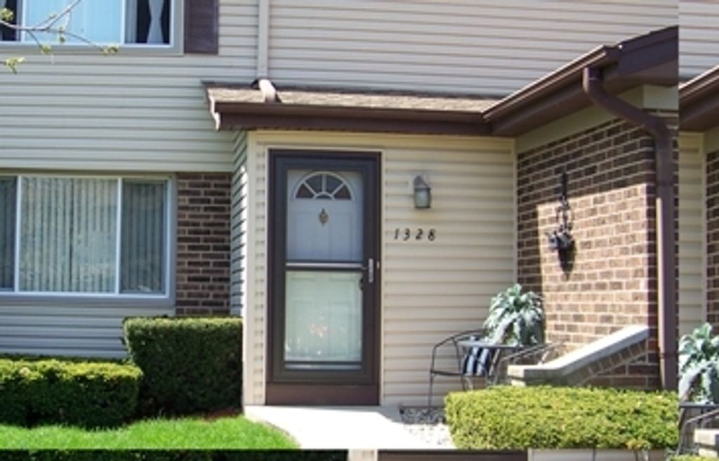 1328 Dove Court, Mount Prospect, IL 60056