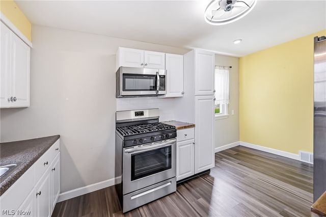 2138 Hermosa Drive, Youngstown, OH 44511