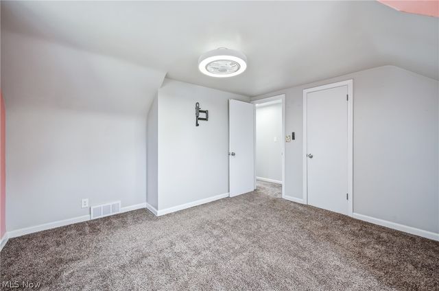 2138 Hermosa Drive, Youngstown, OH 44511