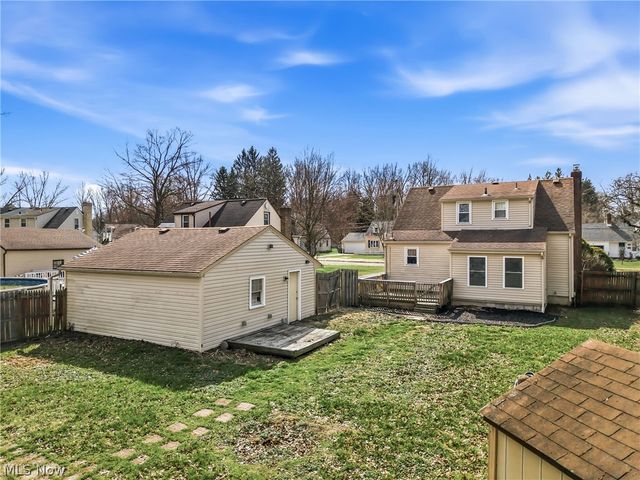 2138 Hermosa Drive, Youngstown, OH 44511