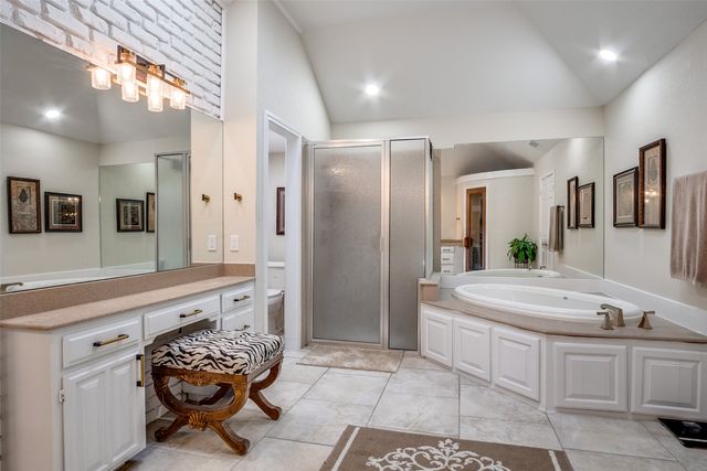 3813 Ben Creek Court, Fort Worth, TX 76008