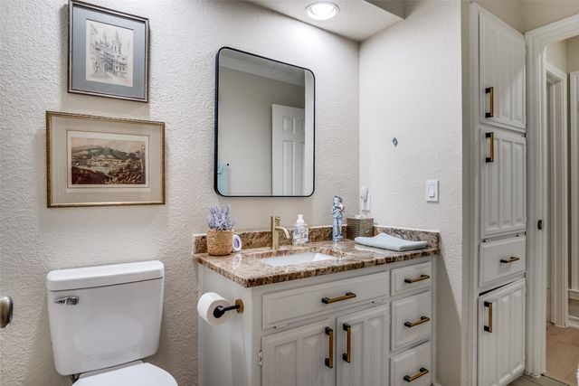 3813 Ben Creek Court, Fort Worth, TX 76008