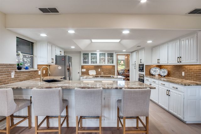 3813 Ben Creek Court, Fort Worth, TX 76008