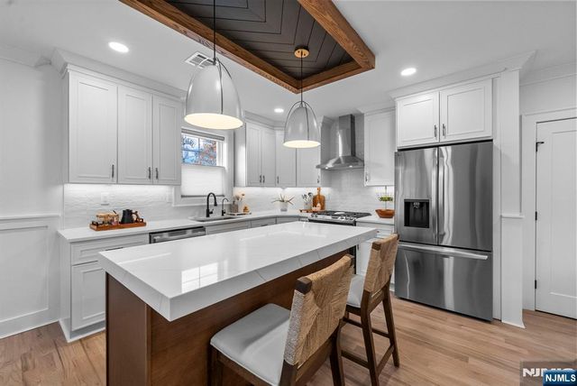 14 Mechanic Street, Ramsey, NJ 07446