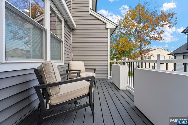 14 Mechanic Street, Ramsey, NJ 07446