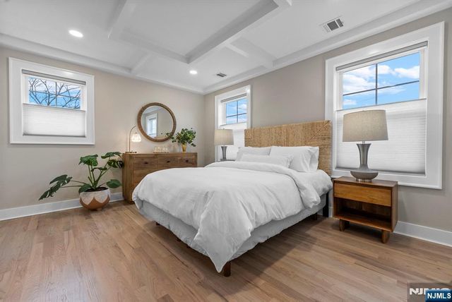 14 Mechanic Street, Ramsey, NJ 07446