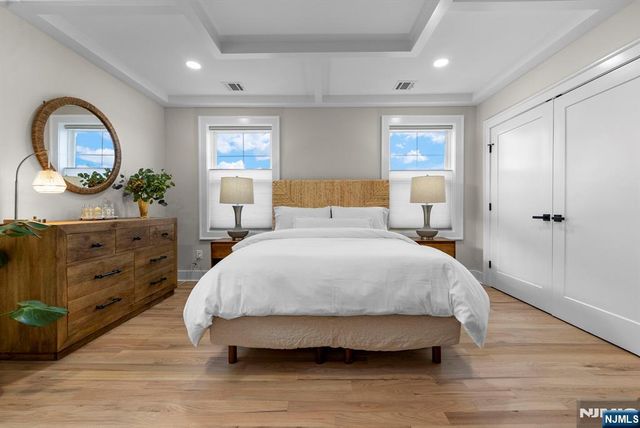 14 Mechanic Street, Ramsey, NJ 07446