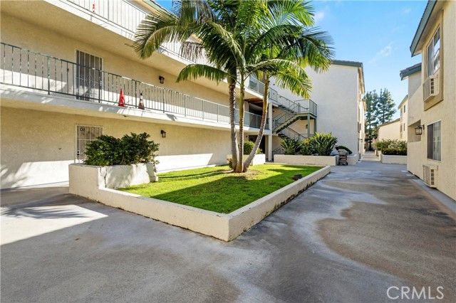 15000 Downey Ave 337, Paramount, CA 90723