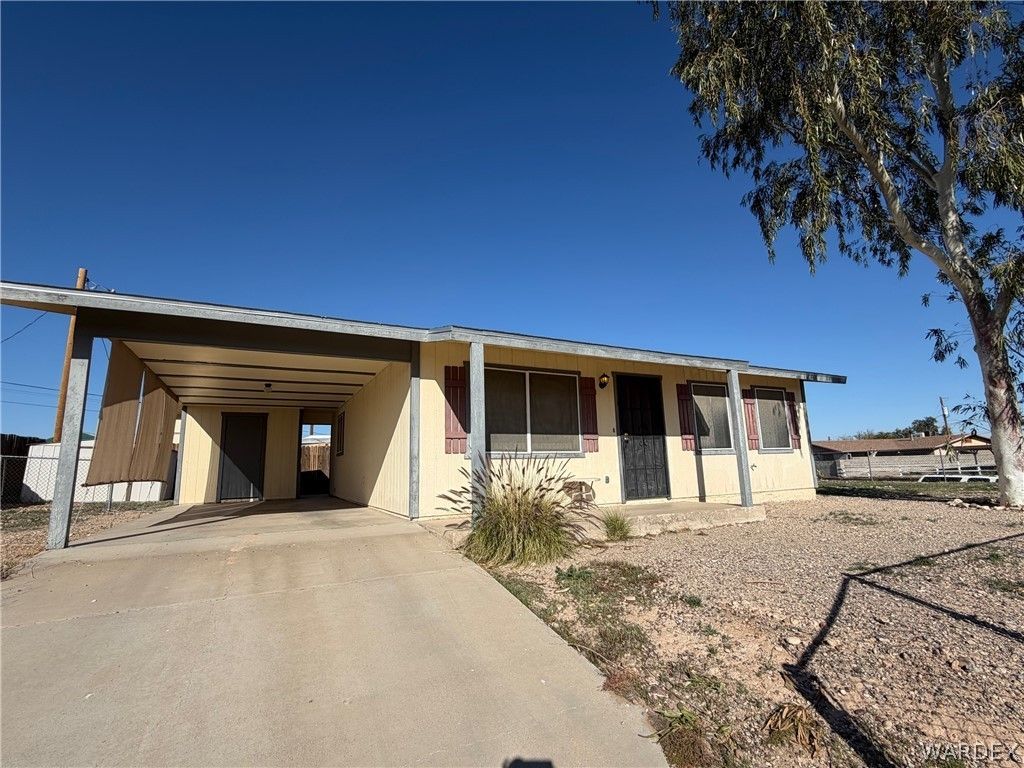 5577 S Pearl Street, Fort Mohave, AZ 86426
