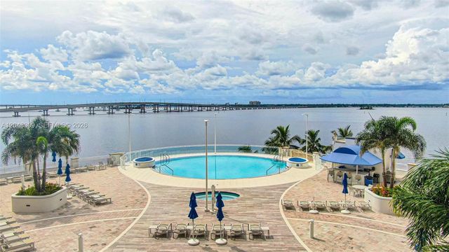 2743 1st Street 406, Fort Myers, FL 33916