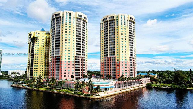 2743 1st Street 406, Fort Myers, FL 33916