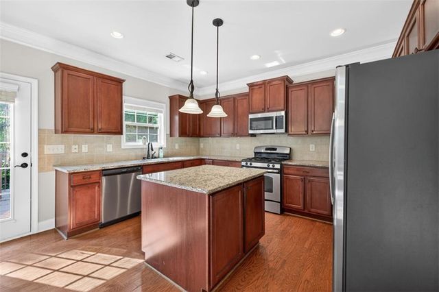 1588 Centerville Drive, Buford, GA 30518