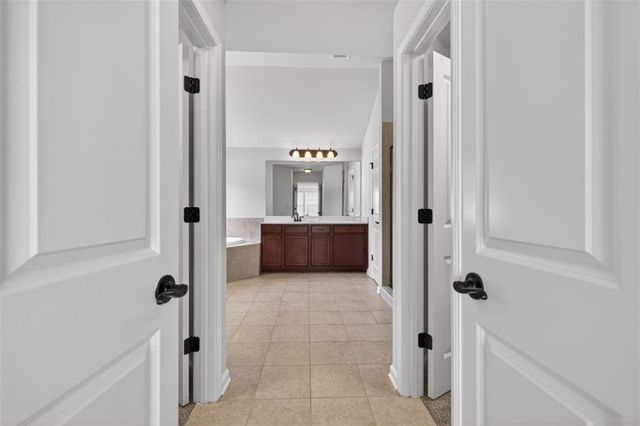 1588 Centerville Drive, Buford, GA 30518