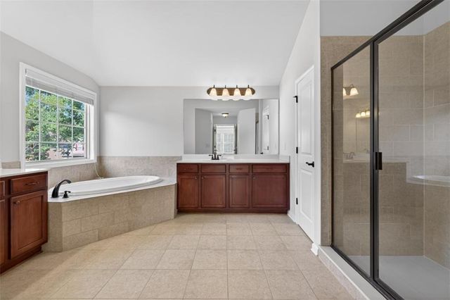 1588 Centerville Drive, Buford, GA 30518