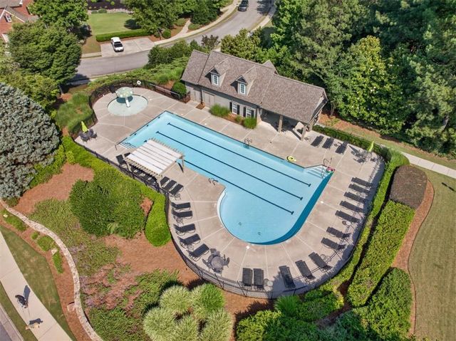 1588 Centerville Drive, Buford, GA 30518