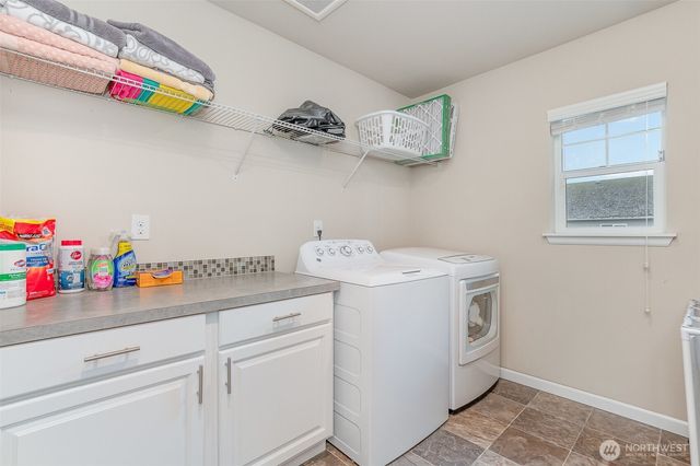 27631 154th Place SE, Kent, WA 98042