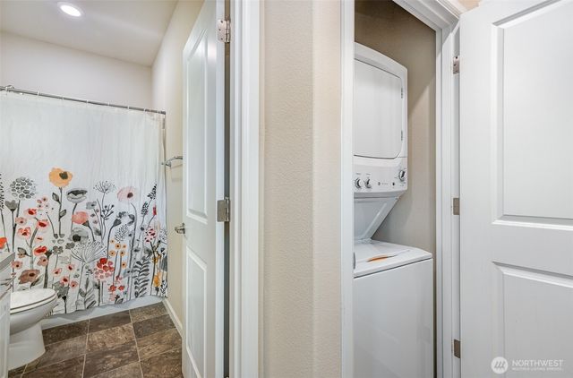 27631 154th Place SE, Kent, WA 98042