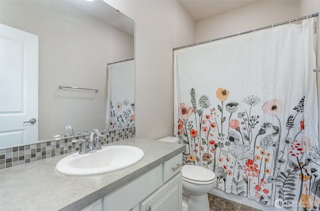 27631 154th Place SE, Kent, WA 98042