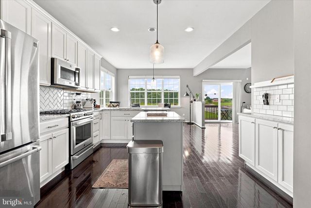 209 RIDING PATH DR, Clayton, DE 19938