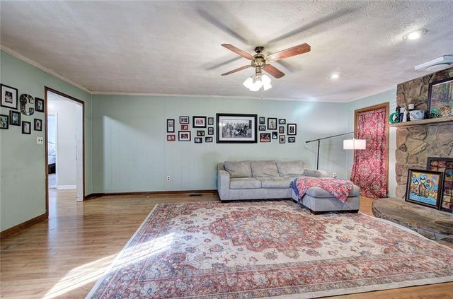 101 Ivy SE Lane, Cartersville, GA 30121