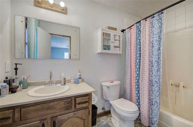 101 Ivy SE Lane, Cartersville, GA 30121